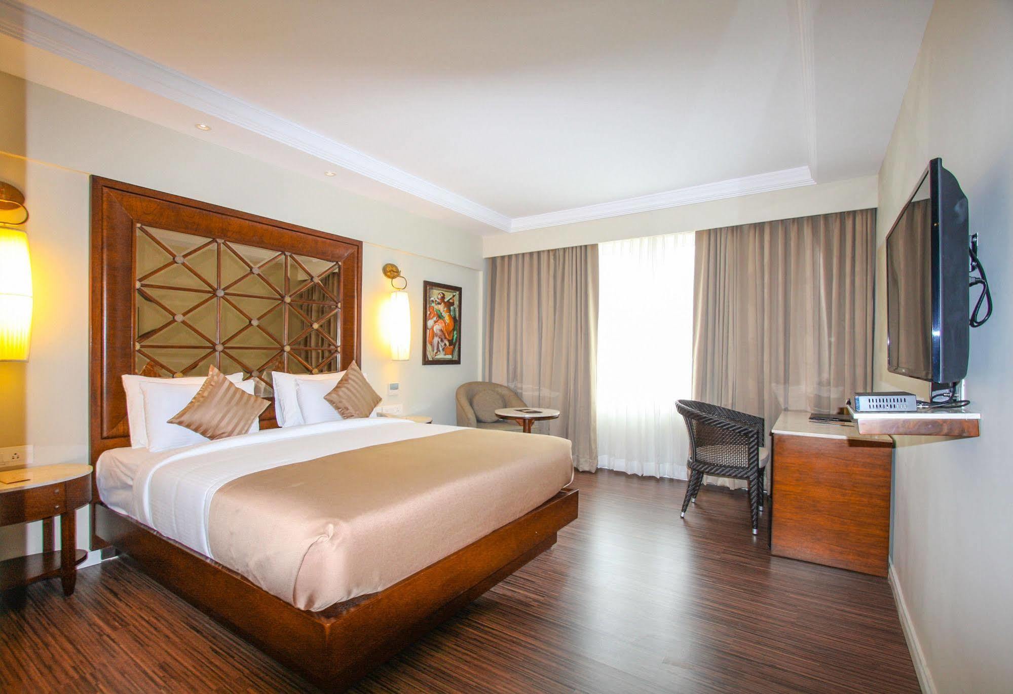 Hotel The Legends Chennai
